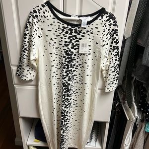 Carmen Marc Valvo Dress, white and black midi, never worn